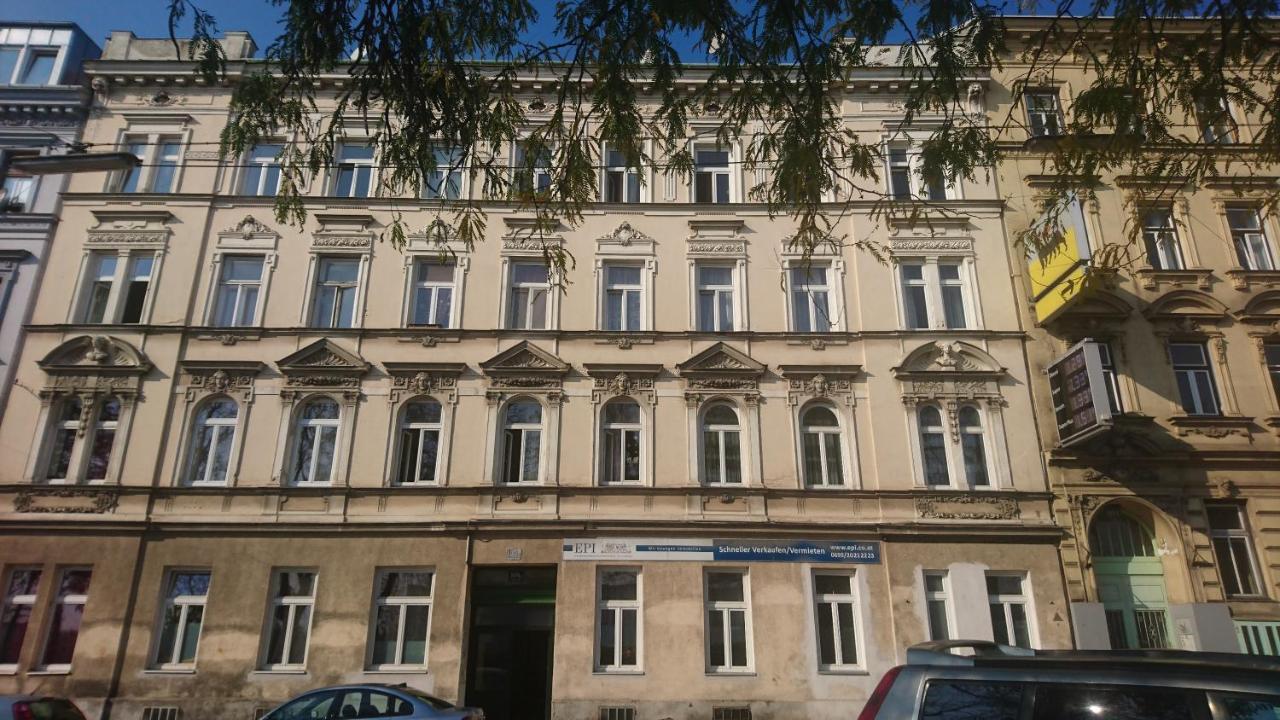 Abai 1150 Only Www-on-line-check-in & Selfservice Hostel Wien